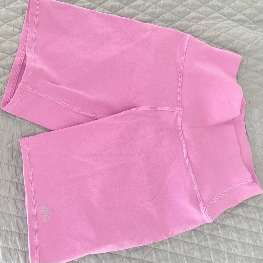Alo 7” high waist biker short